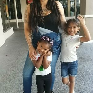 Meet your Posher, Vilma